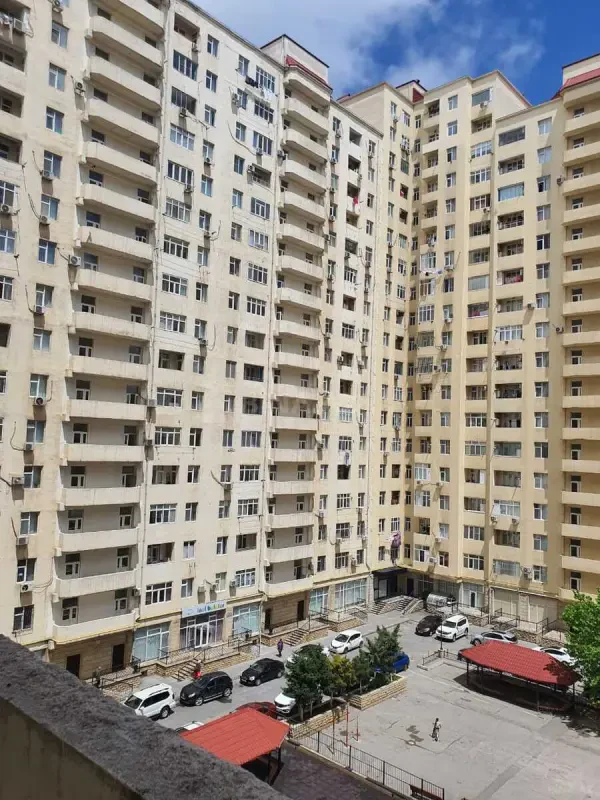 Kirayə verilir 3 otaqlı mənzil 125 m²