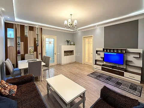 Satılır 3 otaqlı mənzil 100 m² — Bakı, Sahil qəs. 3 otaq 100.00 m²