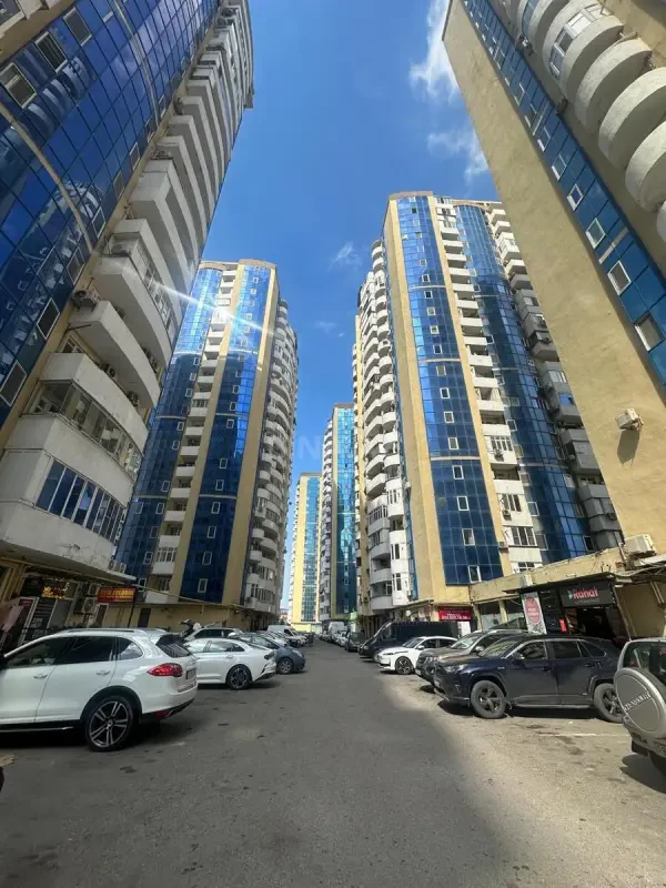 Kirayə verilir 3 otaqlı mənzil 80 m²