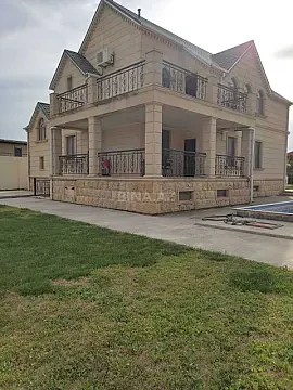 Kirayə verilir 6 otaqlı həyət evi 250 m² — Bakı, Mərdəkan 6 otaq 250.00 m²
