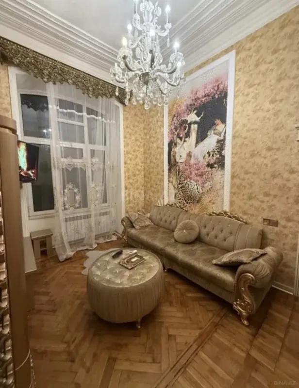 Kirayə verilir 3 otaqlı mənzil 75 m²