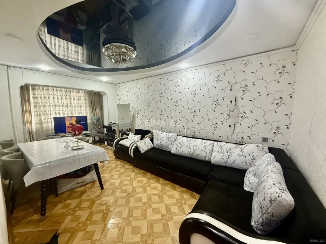 Satılır 4 otaqlı mənzil 105 m²