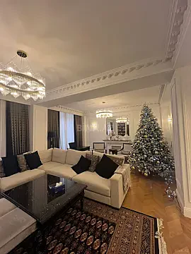 Satılır 4 otaqlı mənzil 209 m² — Bakı 4 otaq 209.00 m²