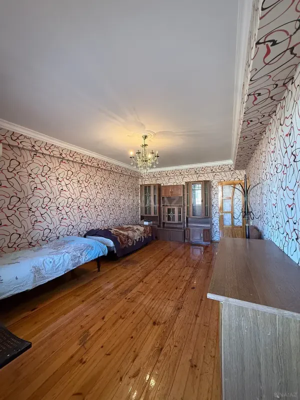 Kirayə verilir 2 otaqlı mənzil 70 m²