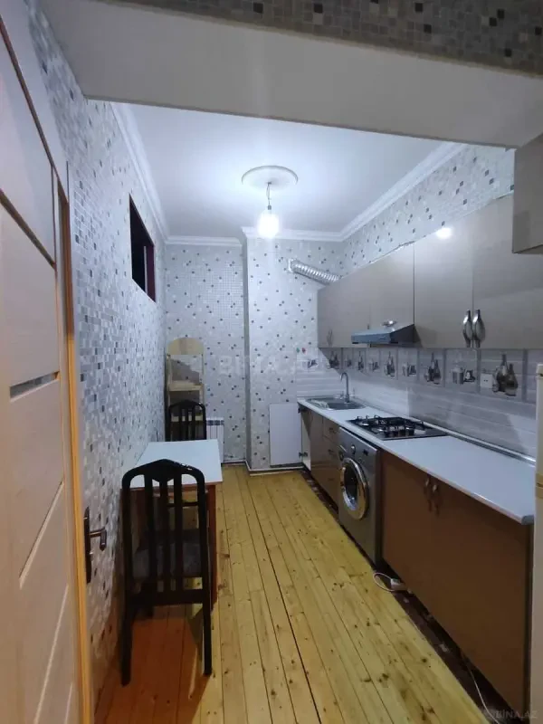 Kirayə verilir 3 otaqlı mənzil 100 m²