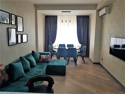 Kirayə verilir 2 otaqlı mənzil 80 m² — Bakı 2 otaq 80.00 m²
