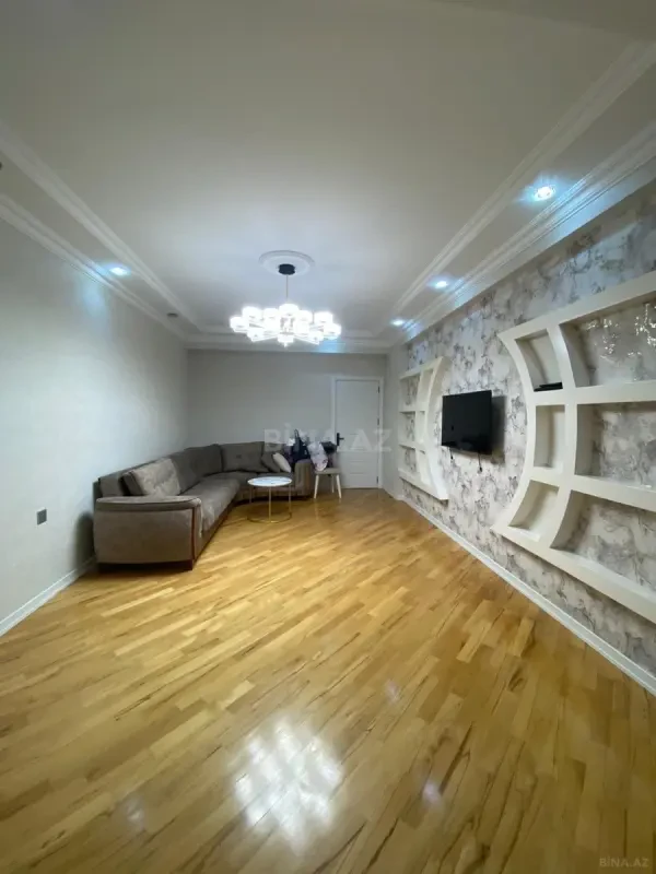 Kirayə verilir 2 otaqlı mənzil 100 m²