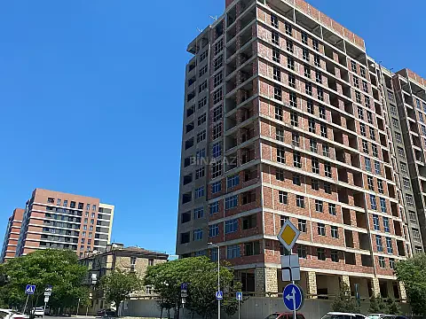 Satılır 2 otaqlı mənzil 83 m² — Bakı 2 otaq 83.00 m²