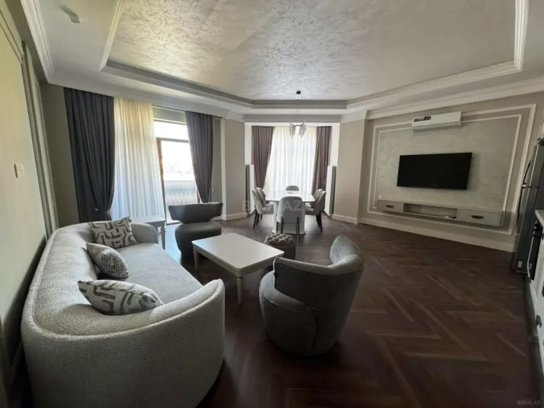 Kirayə verilir 3 otaqlı mənzil 115 m²