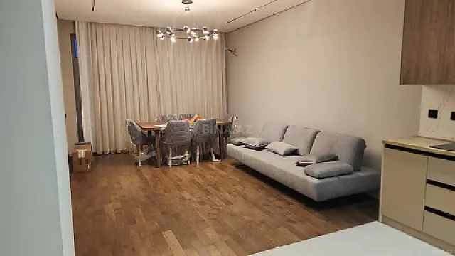 Kirayə verilir 3 otaqlı mənzil 104 m² — Bakı 3 otaq 104.00 m²