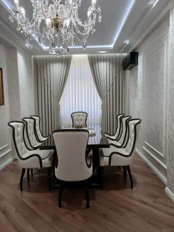 Satılır 3 otaqlı mənzil 95 m²