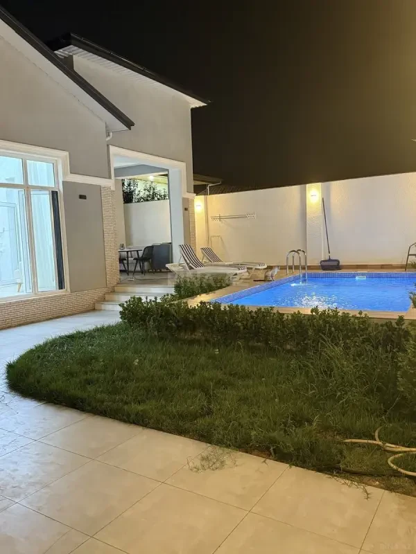 Kirayə verilir 4 otaqlı həyət evi 130 m²