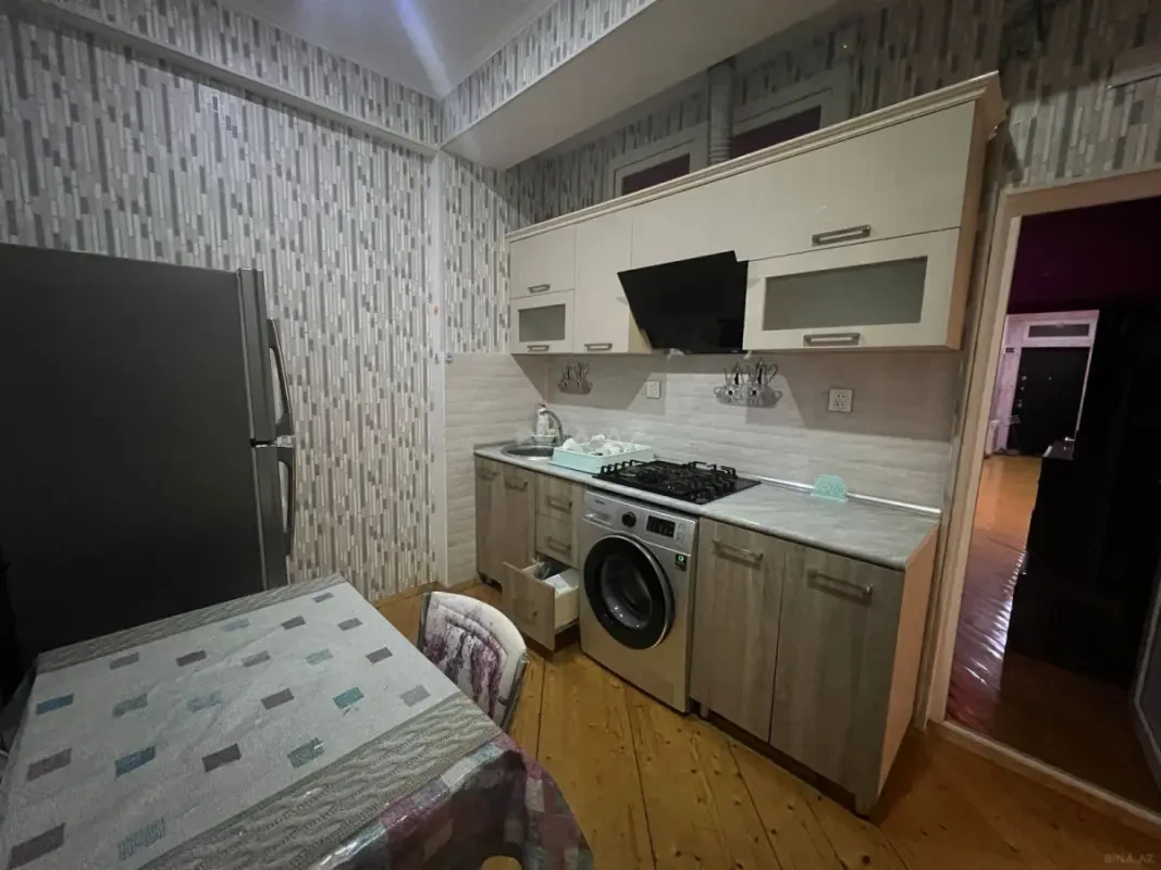 Satılır 2 otaqlı mənzil 64 m²