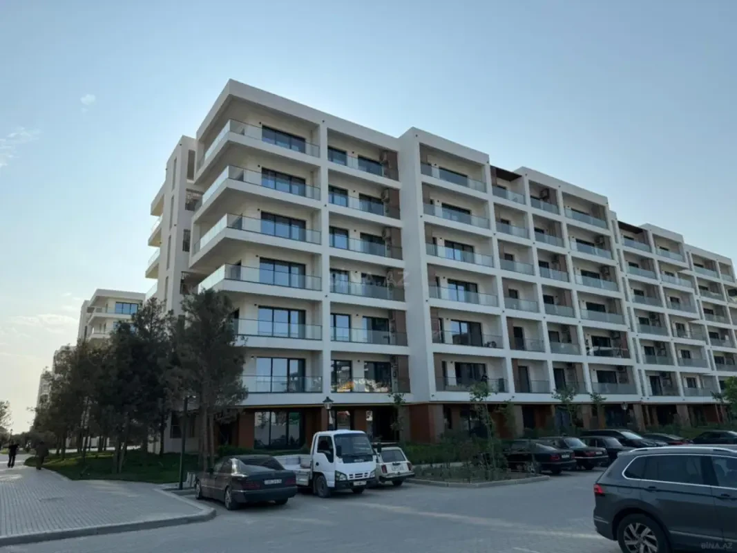 Satılır 2 otaqlı mənzil 100 m²