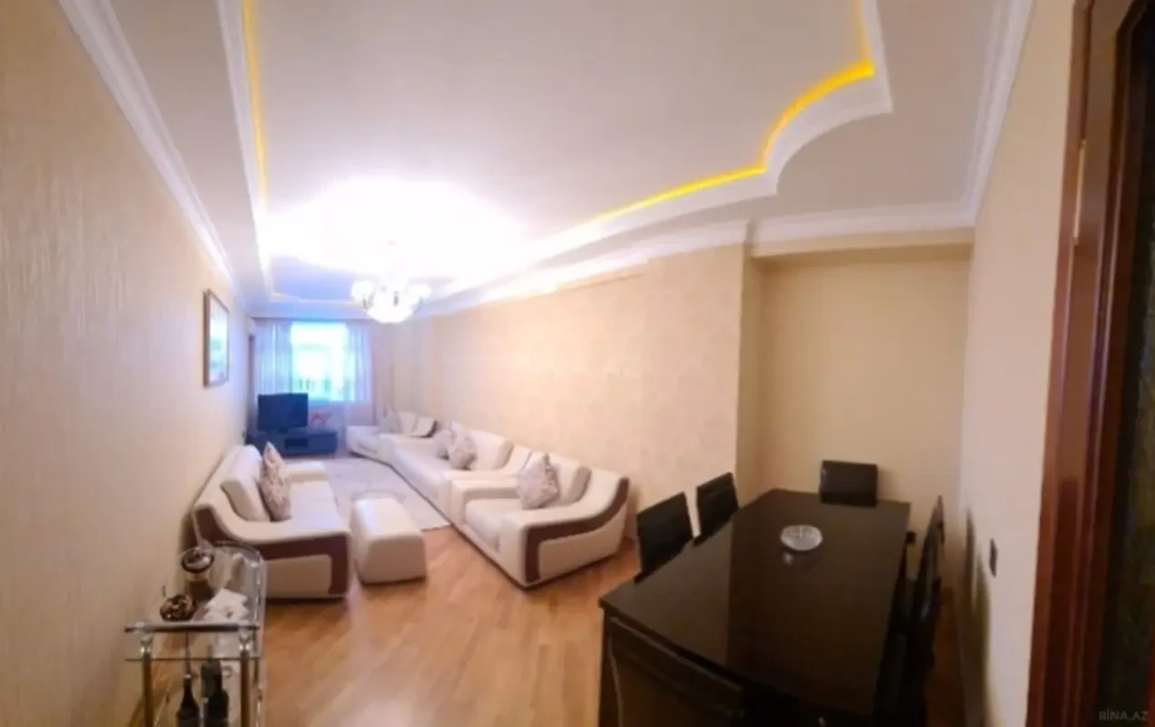 Satılır 3 otaqlı mənzil 130 m²
