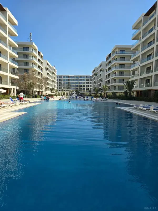 Satılır 2 otaqlı mənzil 99.3 m²