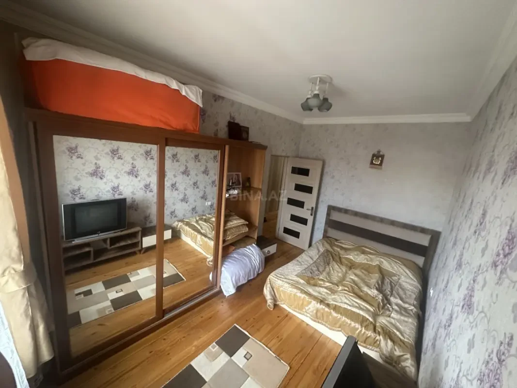 Satılır 5 otaqlı həyət evi 150 m²