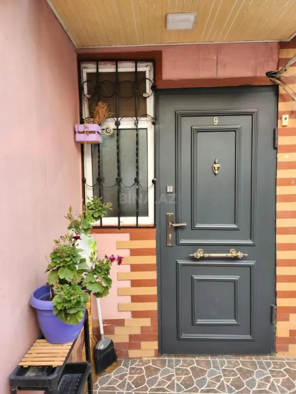 Satılır 4 otaqlı mənzil 80 m²