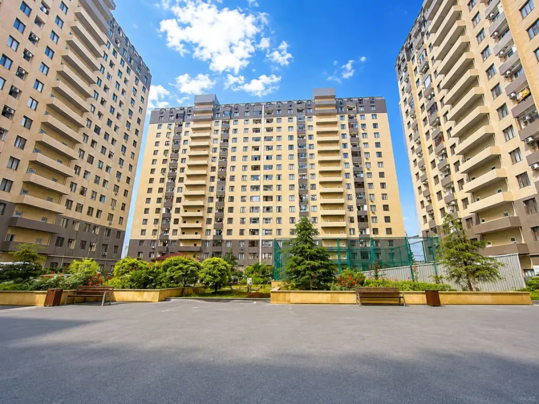 Satılır 3 otaqlı mənzil 95 m²