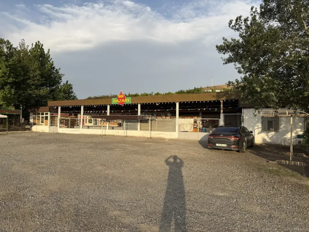 Satılır obyekt 8000 m²