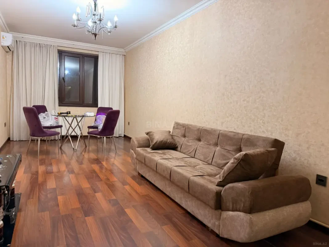 Satılır 2 otaqlı mənzil 55 m²