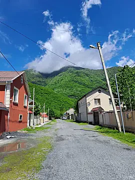 Kirayə verilir 3 otaqlı həyət evi 100 m² — Qax 3 otaq 100.00 m²