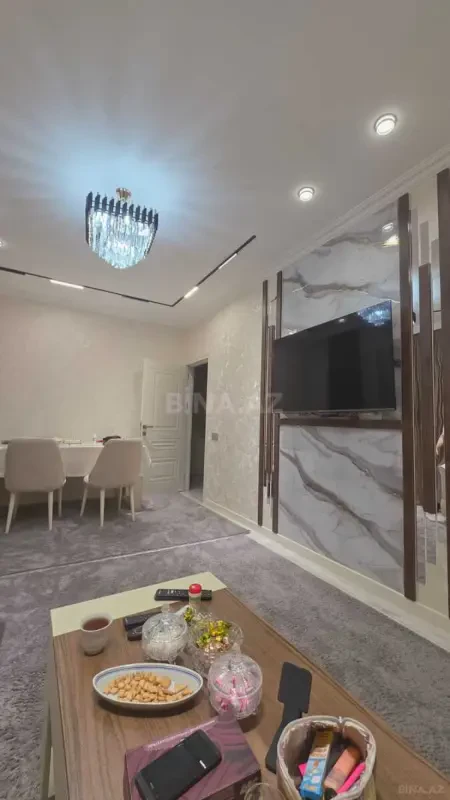Satılır 4 otaqlı mənzil 110 m²