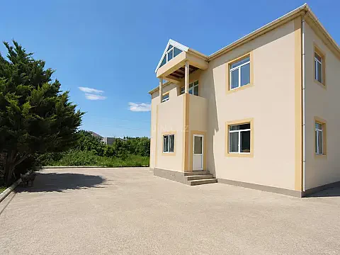 Satılır 4 otaqlı həyət evi 200 m² — Bakı, Fatmayı 4 otaq 200.00 m²