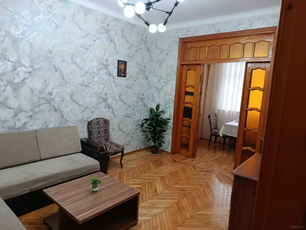 Kirayə verilir 1 otaqlı mənzil 55 m²