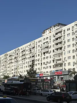 Satılır 2 otaqlı mənzil 65 m² — Bakı, Həzi Aslanov qəs. 2 otaq 65.00 m²