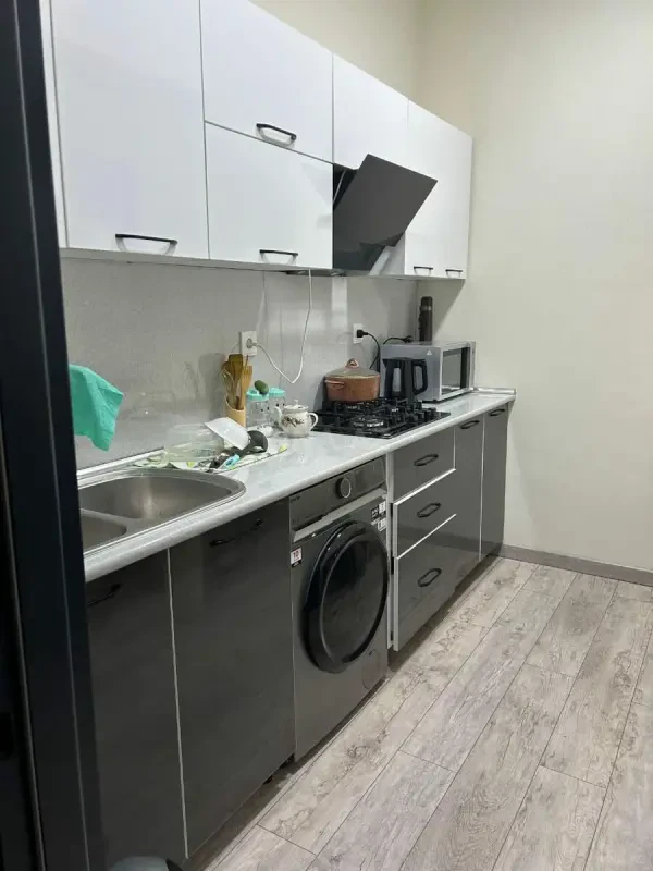 Kirayə verilir 1 otaqlı mənzil 56 m²