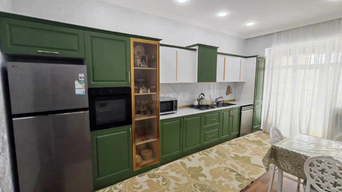 Satılır 4 otaqlı həyət evi 130 m²