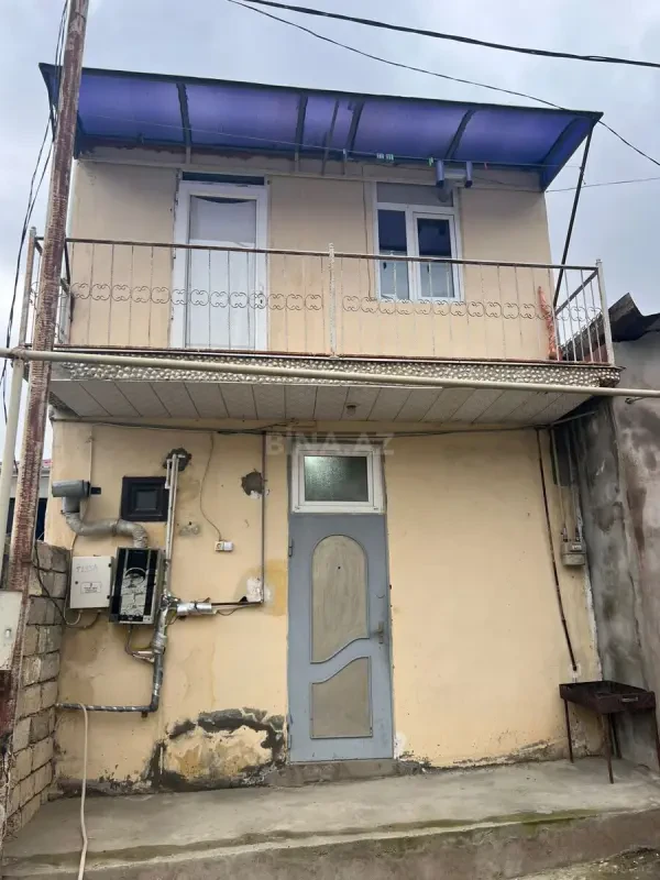 Kirayə verilir 2 otaqlı həyət evi 65 m²