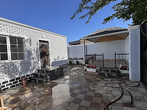 Satılır 3 otaqlı həyət evi 95 m² — Bakı, Bayıl 3 otaq 95.00 m²