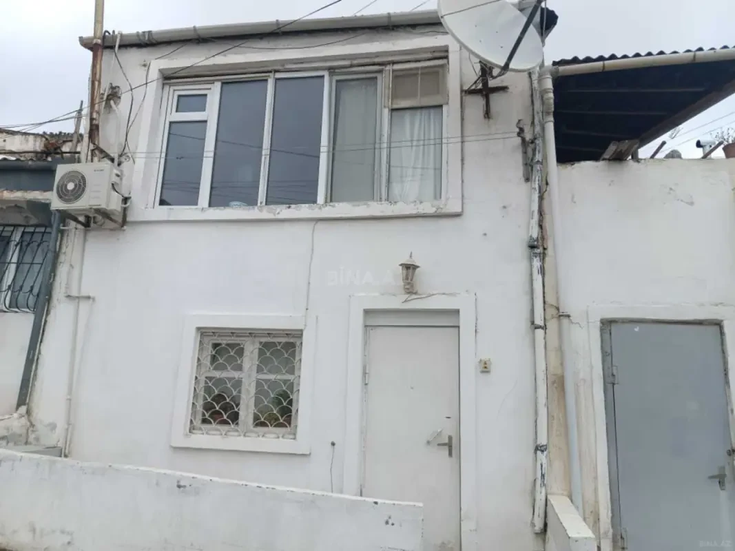 Satılır 4 otaqlı həyət evi 110 m²