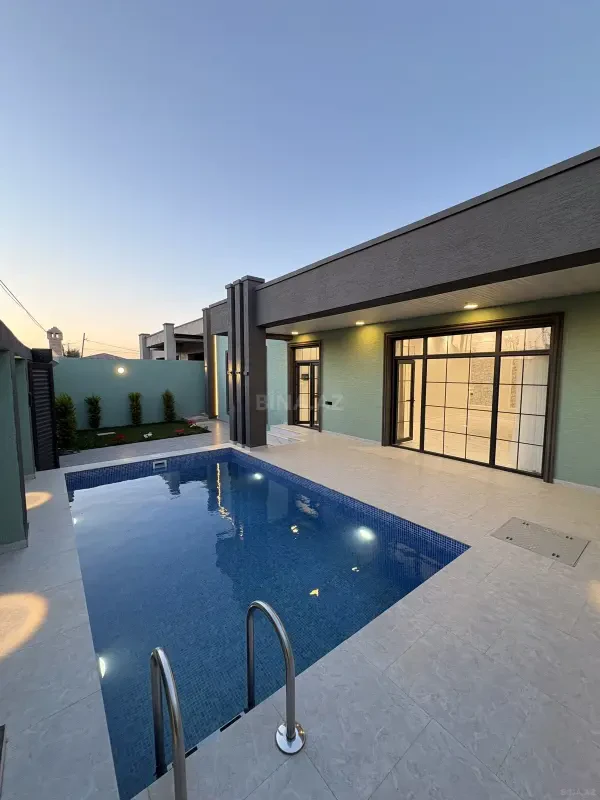 Satılır 4 otaqlı həyət evi 160 m²