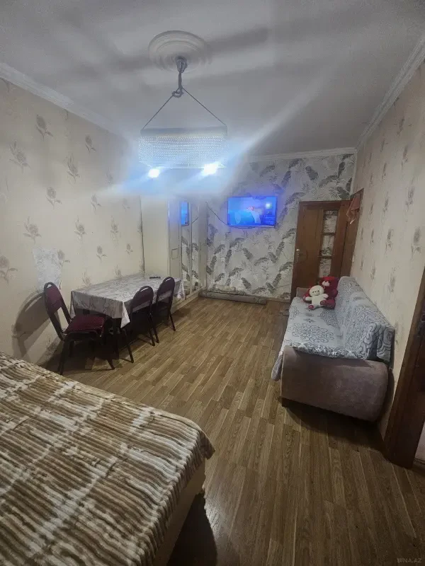 Satılır 1 otaqlı mənzil 38 m²