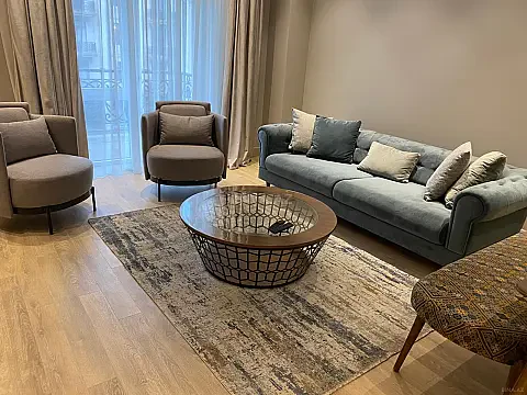 Kirayə verilir 4 otaqlı mənzil 160 m² — Bakı, Xətai 4 otaq 160.00 m²