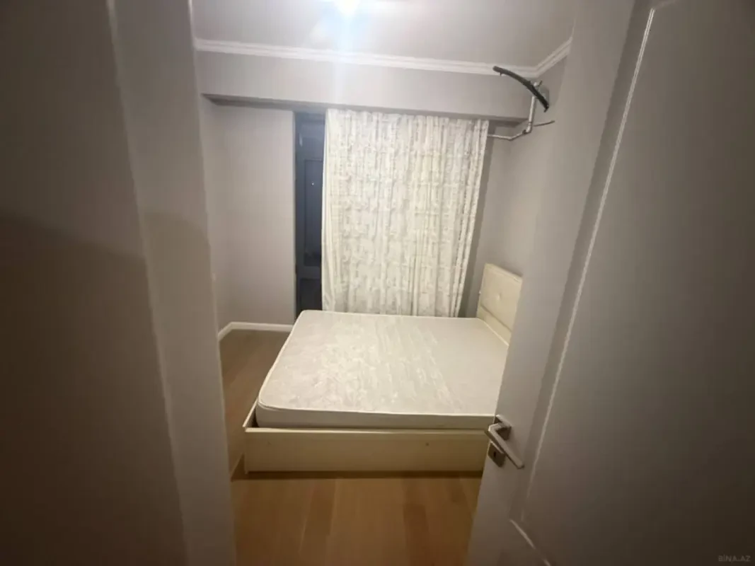 Kirayə verilir 2 otaqlı mənzil 50 m²