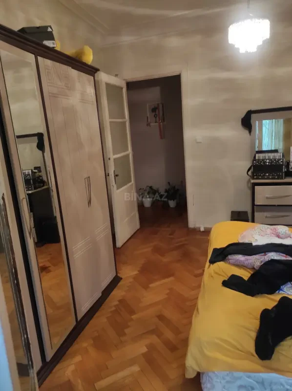 Satılır 2 otaqlı mənzil 56 m²