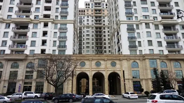 Kirayə verilir 4 otaqlı mənzil 147 m² — Bakı 4 otaq 147.00 m²