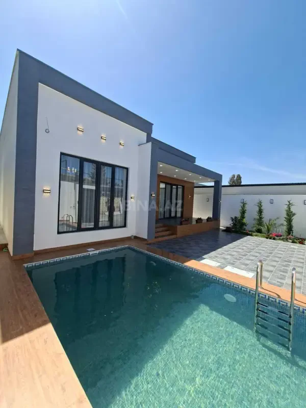 Satılır 4 otaqlı həyət evi 150 m²