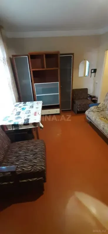 Kirayə verilir 2 otaqlı mənzil 40 m²