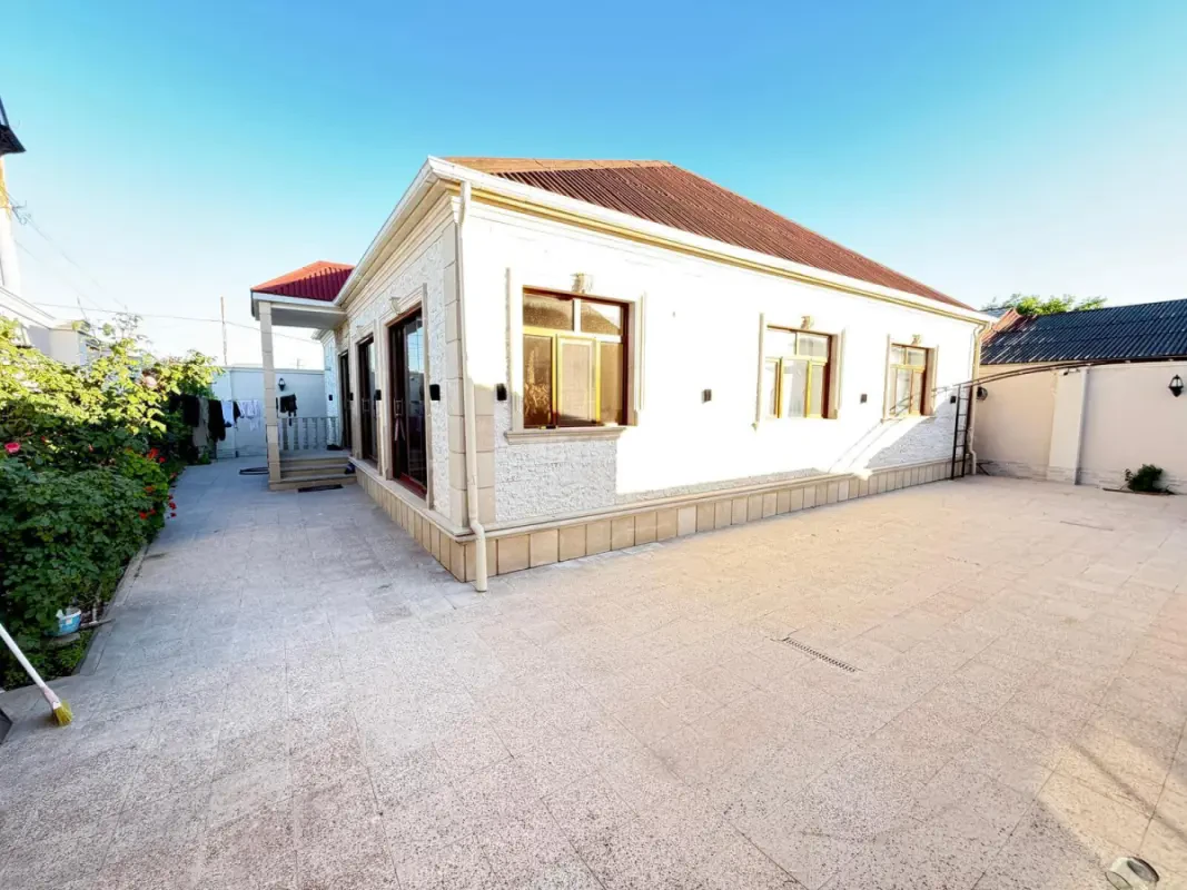 Satılır 5 otaqlı həyət evi 120 m²