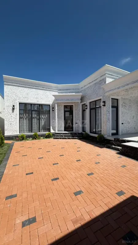 Satılır 4 otaqlı həyət evi 160 m²