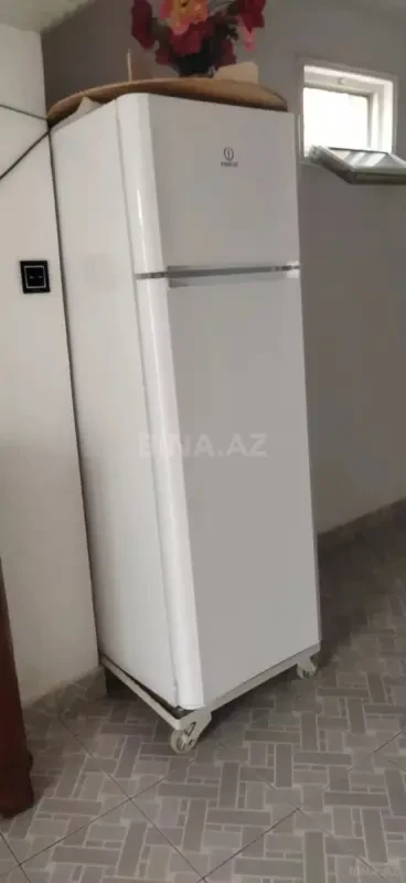 Kirayə verilir 1 otaqlı həyət evi 15 m²