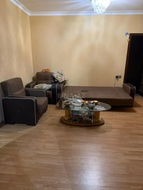Satılır 2 otaqlı mənzil 73 m²