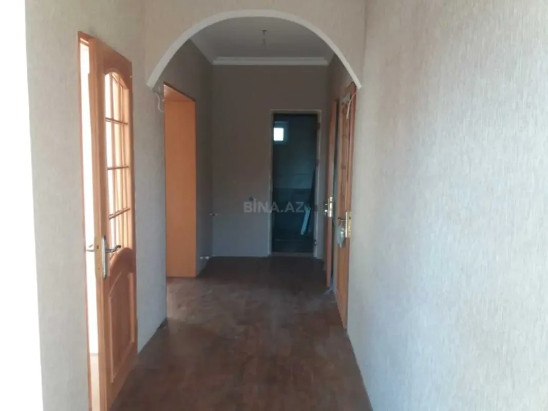 Satılır 4 otaqlı həyət evi 123 m²
