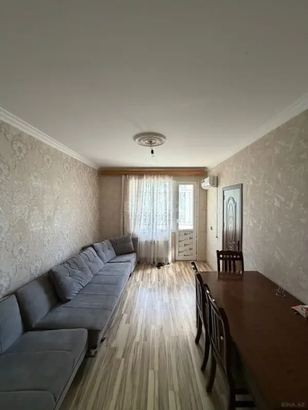 Kirayə verilir 2 otaqlı mənzil 55 m²