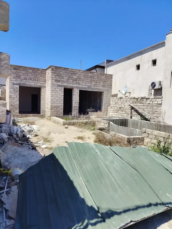 Satılır 4 otaqlı həyət evi 120 m²